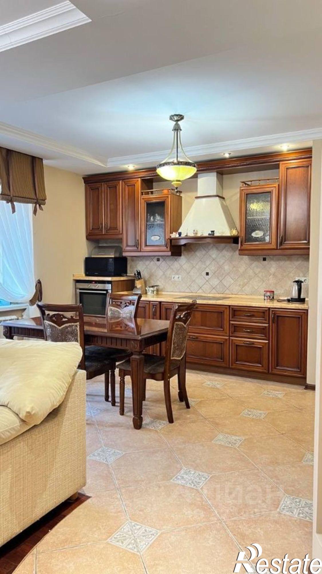 Сдать квартиру за 110 000 рублей на ул им. Атарбекова, 5