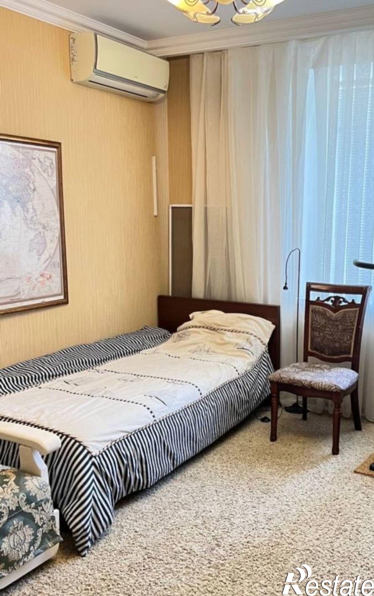 Сдать квартиру за 110 000 рублей на ул им. Атарбекова, 5