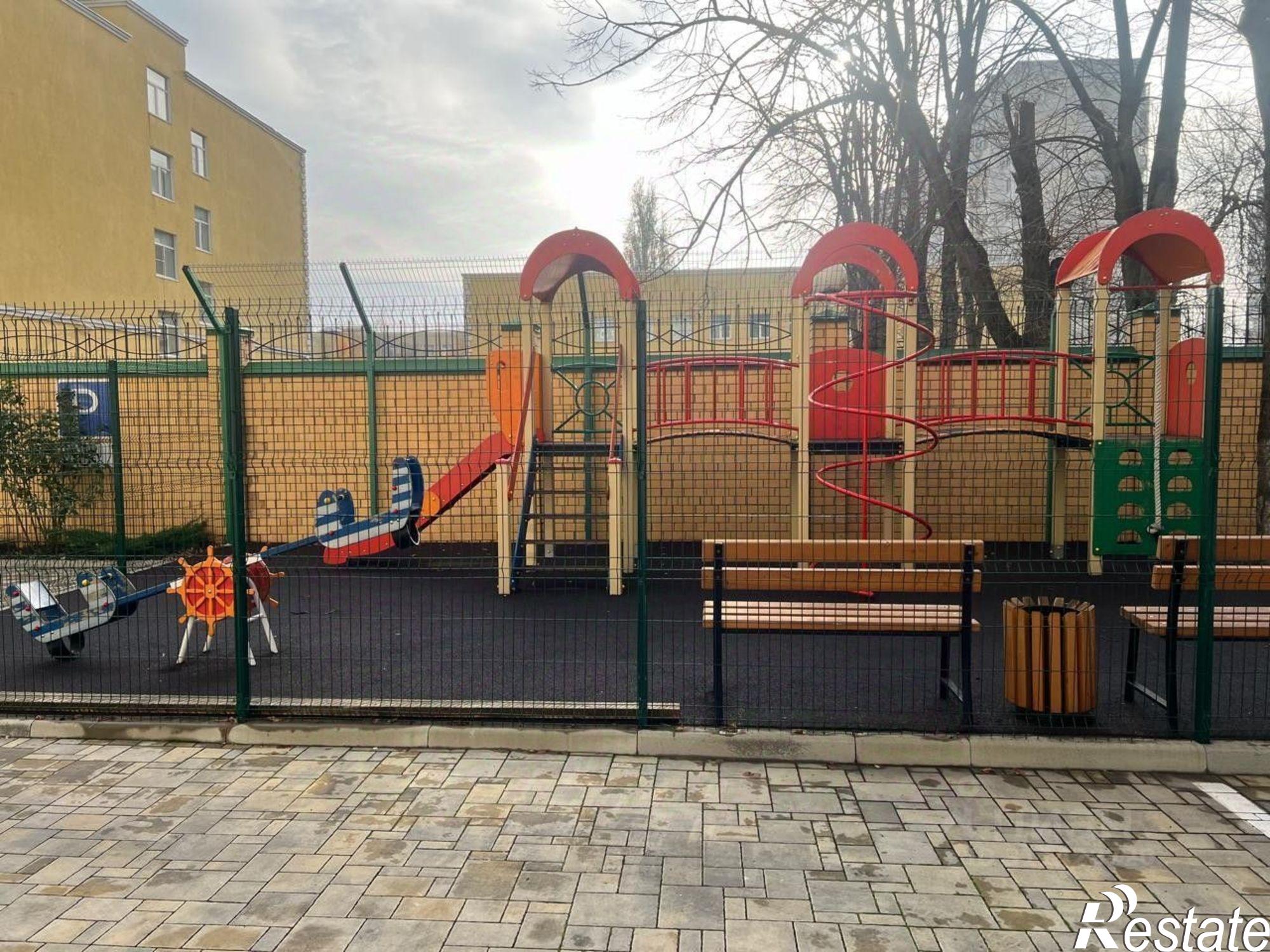 Купить квартиру за 8 000 000 рублей на Севастопольская улица, 6/1