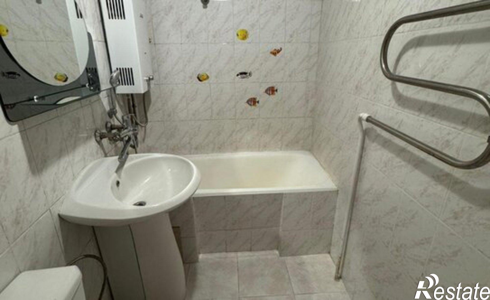 Купить квартиру за 3 350 000 рублей на ул Гимназическая, 95