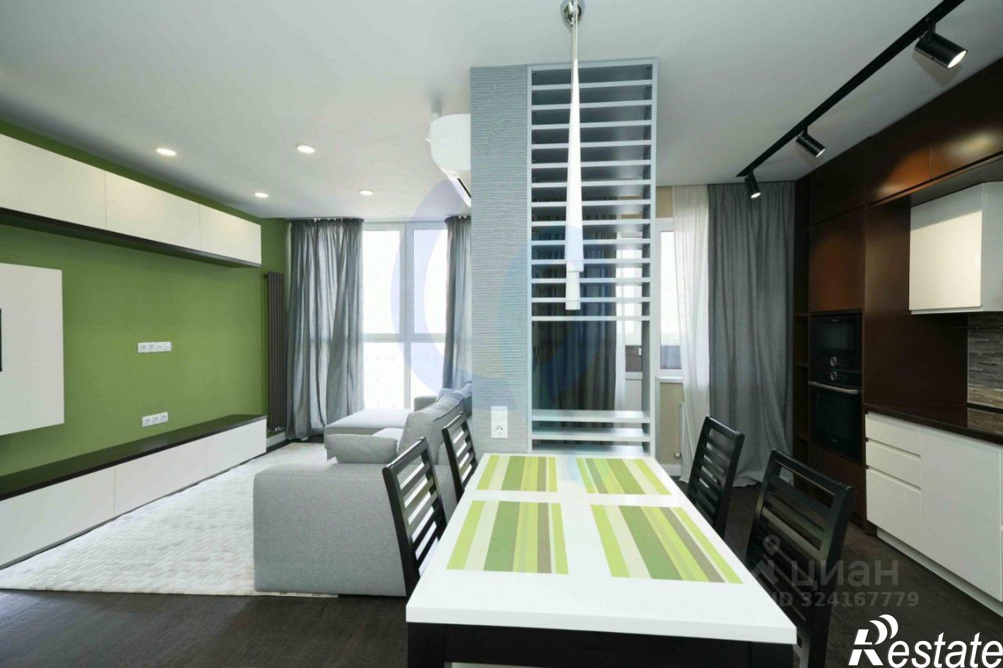 Купить квартиру за 13 500 000 рублей на ул Российская, 428