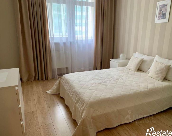 3-комн квартира улица Кубанская Набережная, 37/12,  д. 37/12