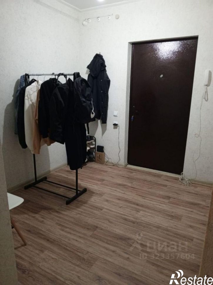 2-комн квартира улица Генерала Трошева, 25,  д. 25