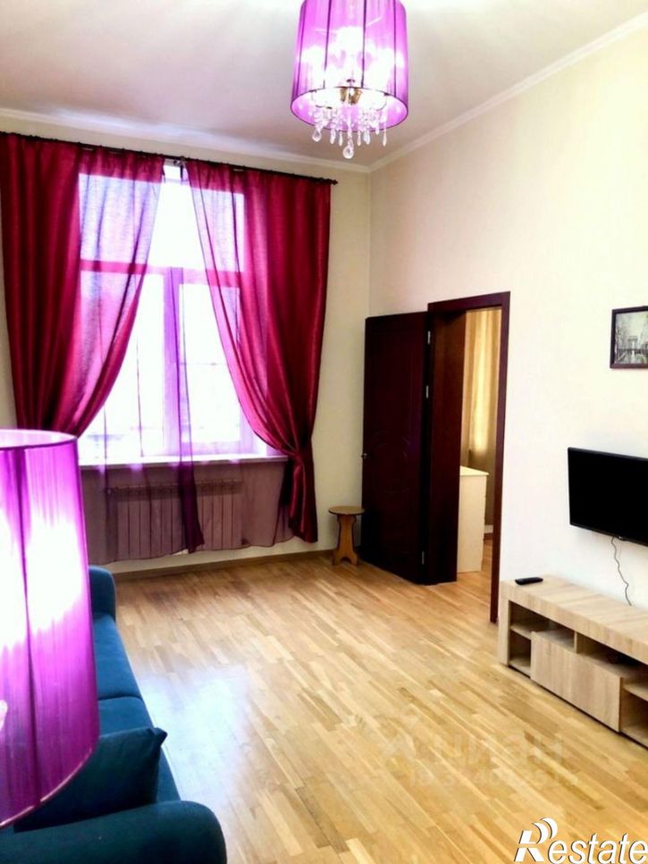 2-комн квартира Красная улица, 21,  д. 21