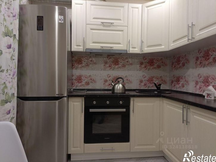 3-комн квартира Сормовская улица, 104,  д. 104