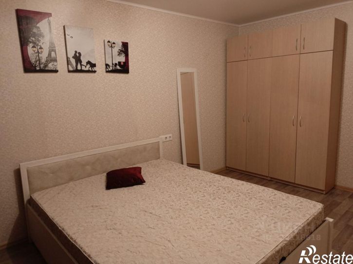 3-комн квартира Сормовская улица, 104,  д. 104