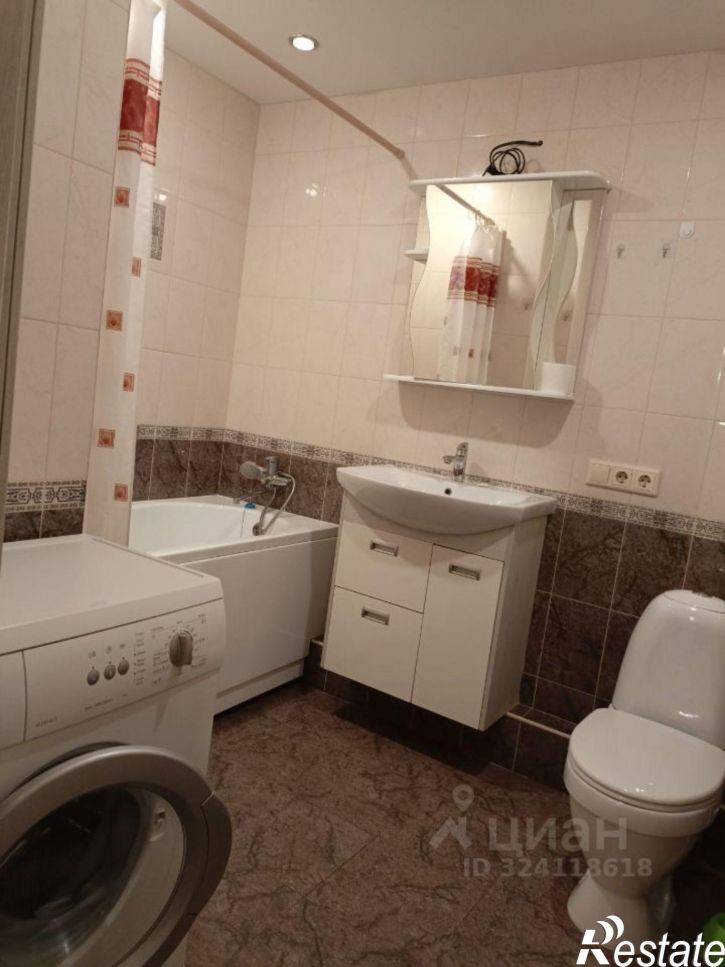 3-комн квартира Сормовская улица, 104,  д. 104