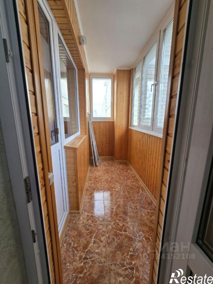 3-комн квартира пр-кт Чекистов, 42,  д. 42