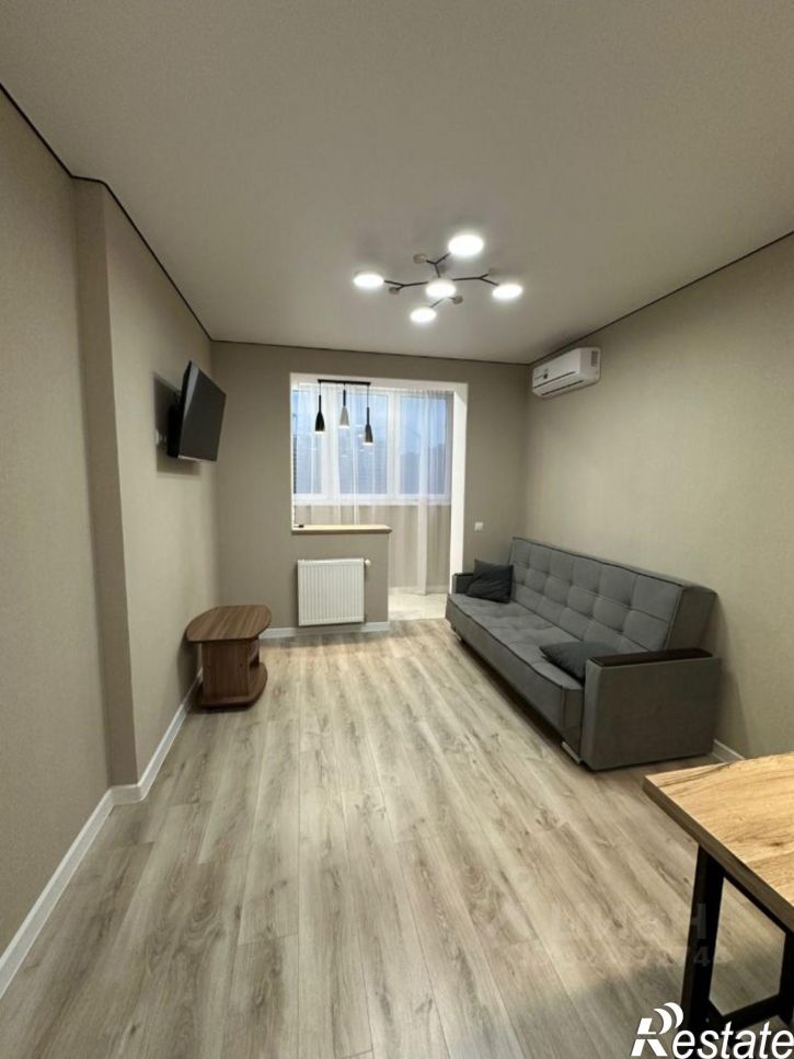 2-комн квартира улица имени Константина Гондаря, 98,  д. 98