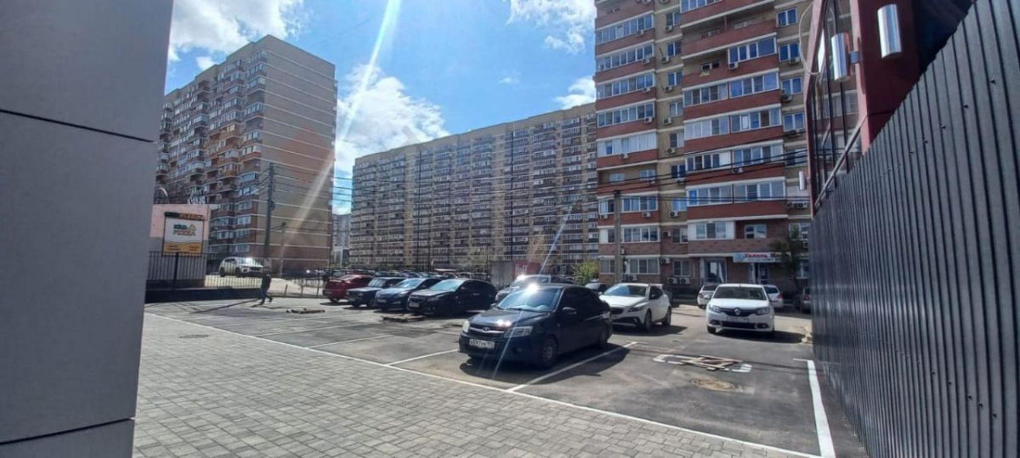 Сдать торговое помещение за 1 361 250 рублей на им. Евгении Жигуленко ул, 16