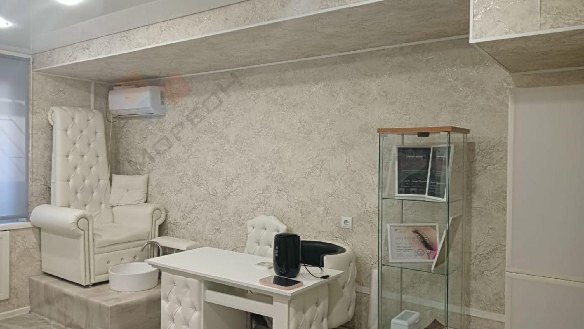 Купить офис, помещение под офис за 2 300 000 рублей на им. Героя Яцкова И.В. ул, 20