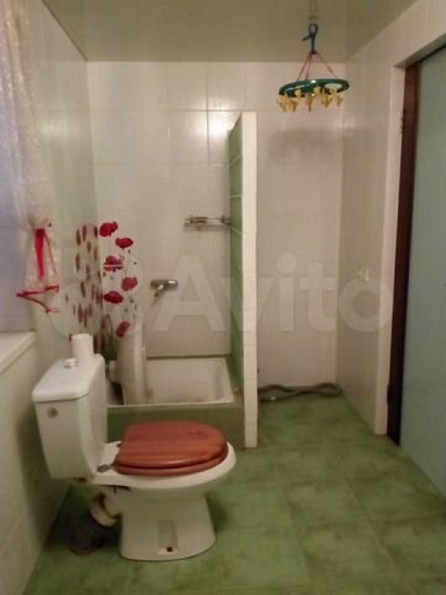 Купить дачу, дом, коттедж за 16 000 000 рублей на Энгельса ул, 112