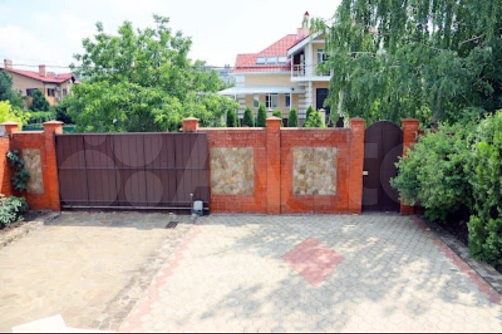 Купить дачу, дом, коттедж за 76 000 000 рублей на Косякина ул, 7