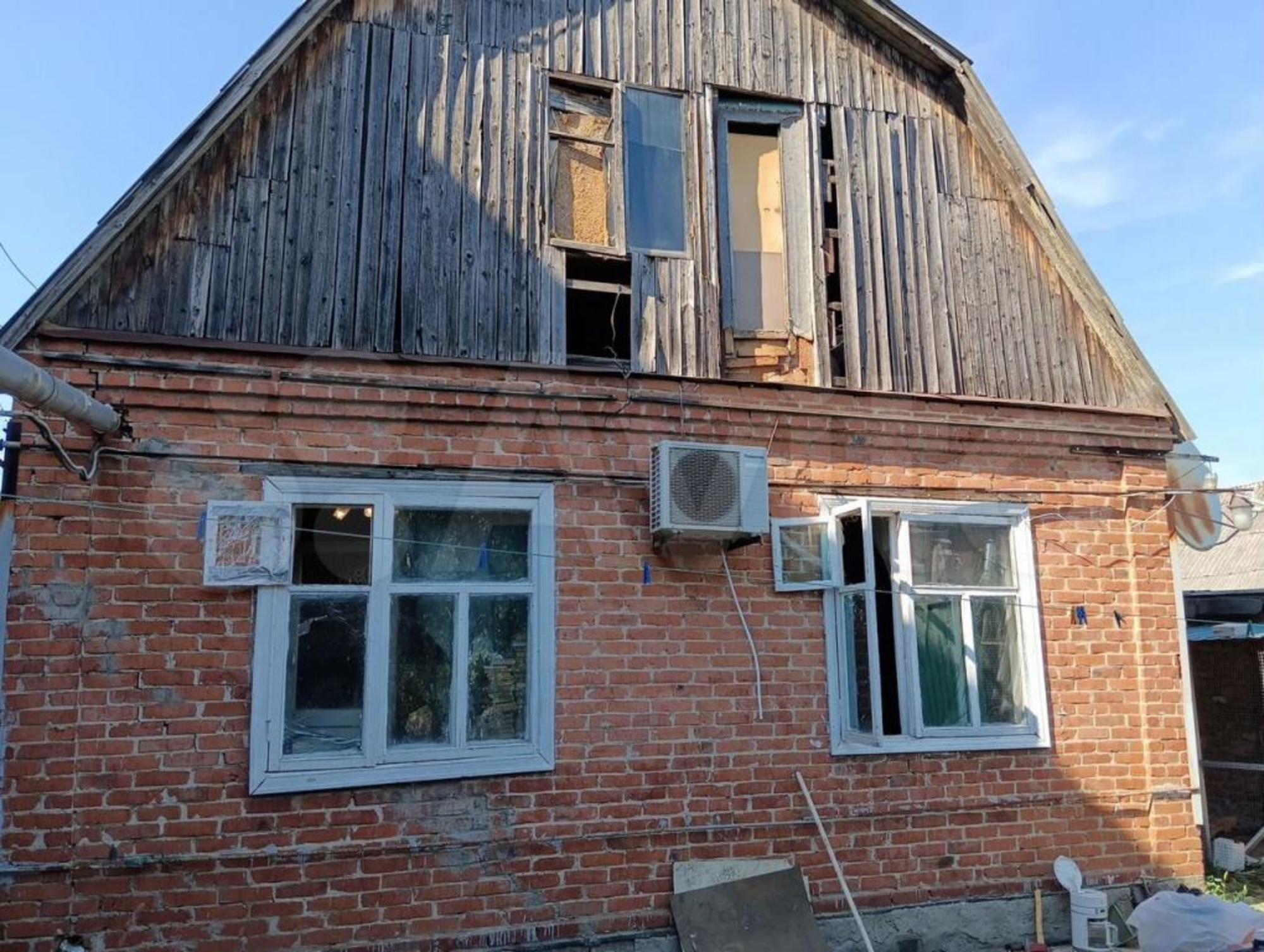 Купить дачу, дом, коттедж за 5 000 000 рублей на Володи Головатого ул, 550