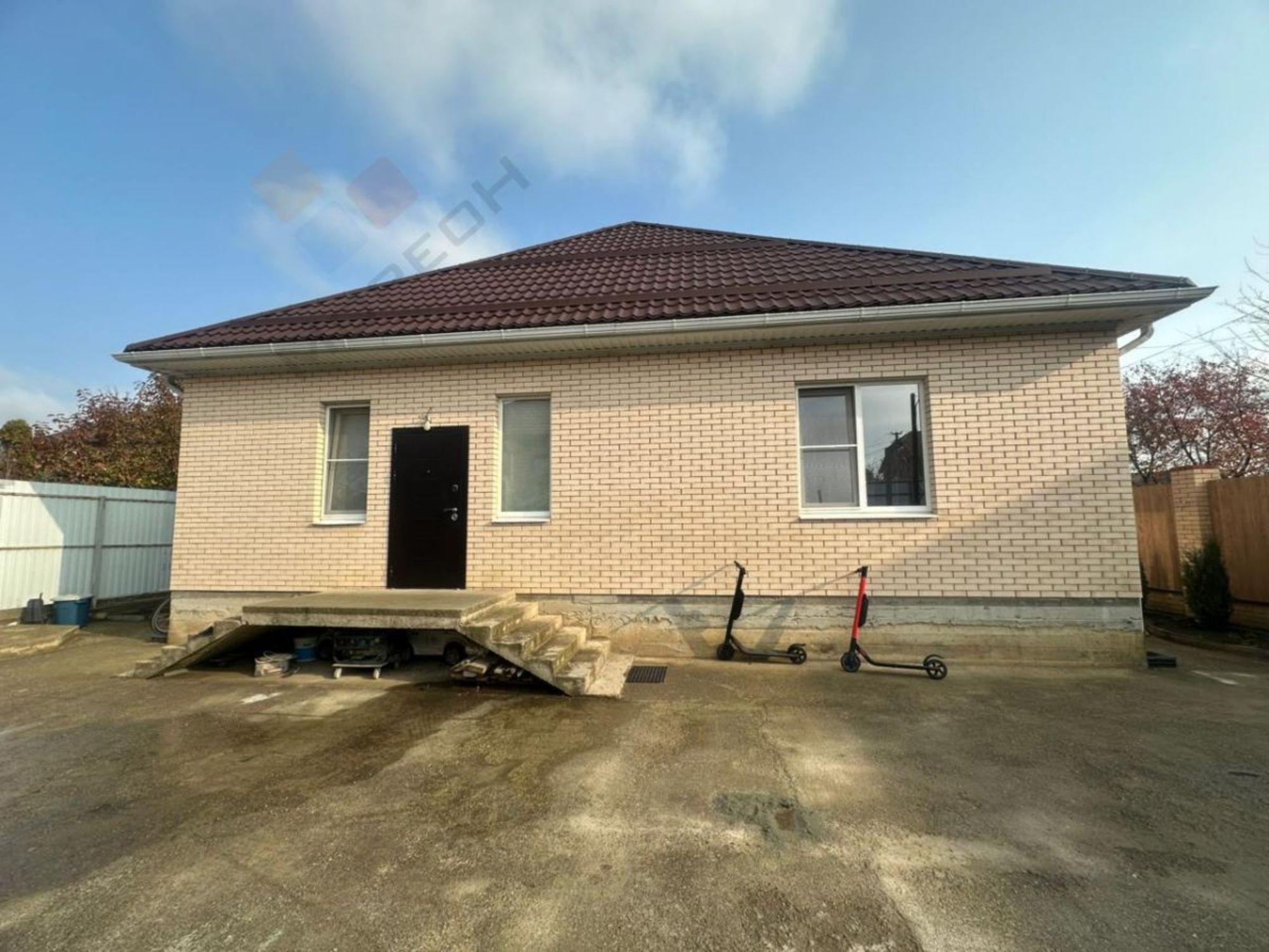 Купить дачу, дом, коттедж за 14 000 000 рублей на Ясеневая ул, 44