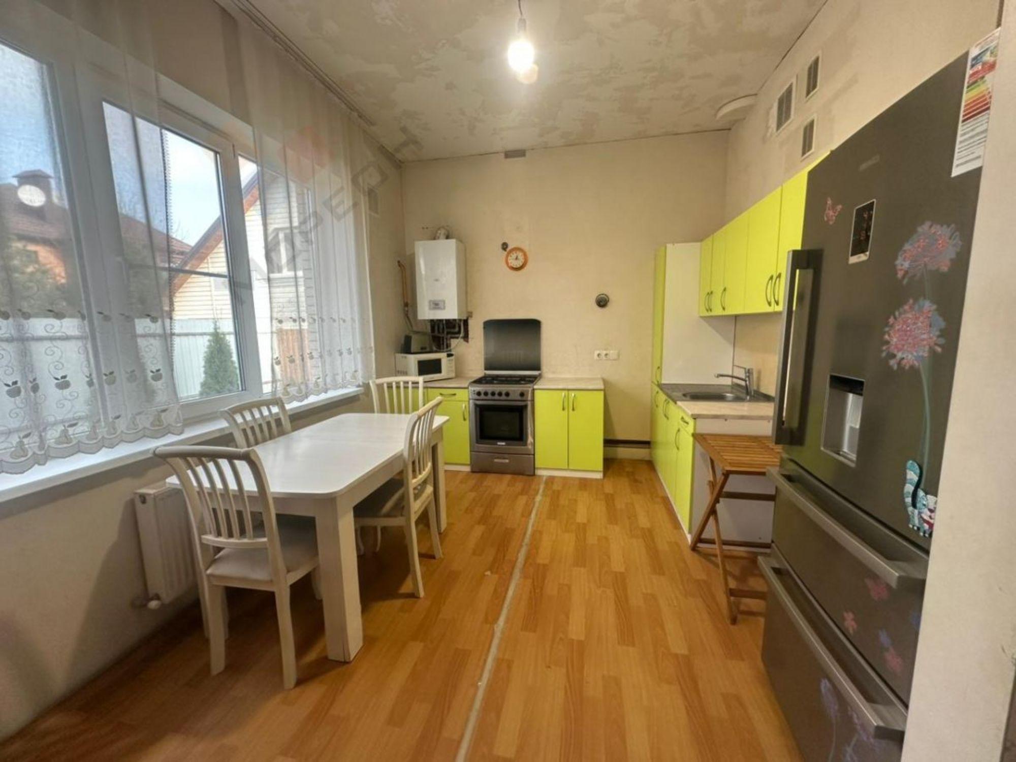 Купить дачу, дом, коттедж за 14 000 000 рублей на Ясеневая ул, 44