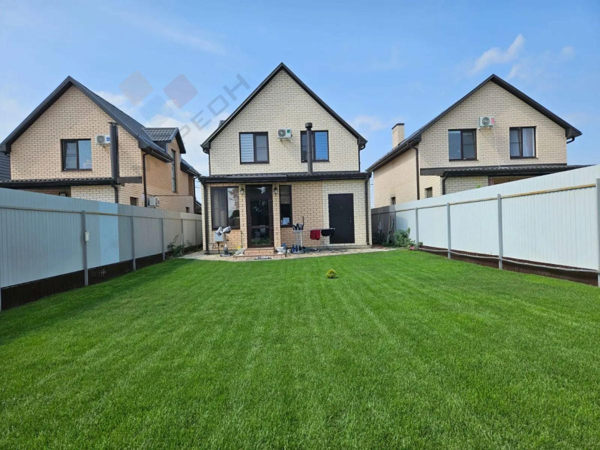 Купить дачу, дом, коттедж за 13 000 000 рублей на Свободная ул, 47/1