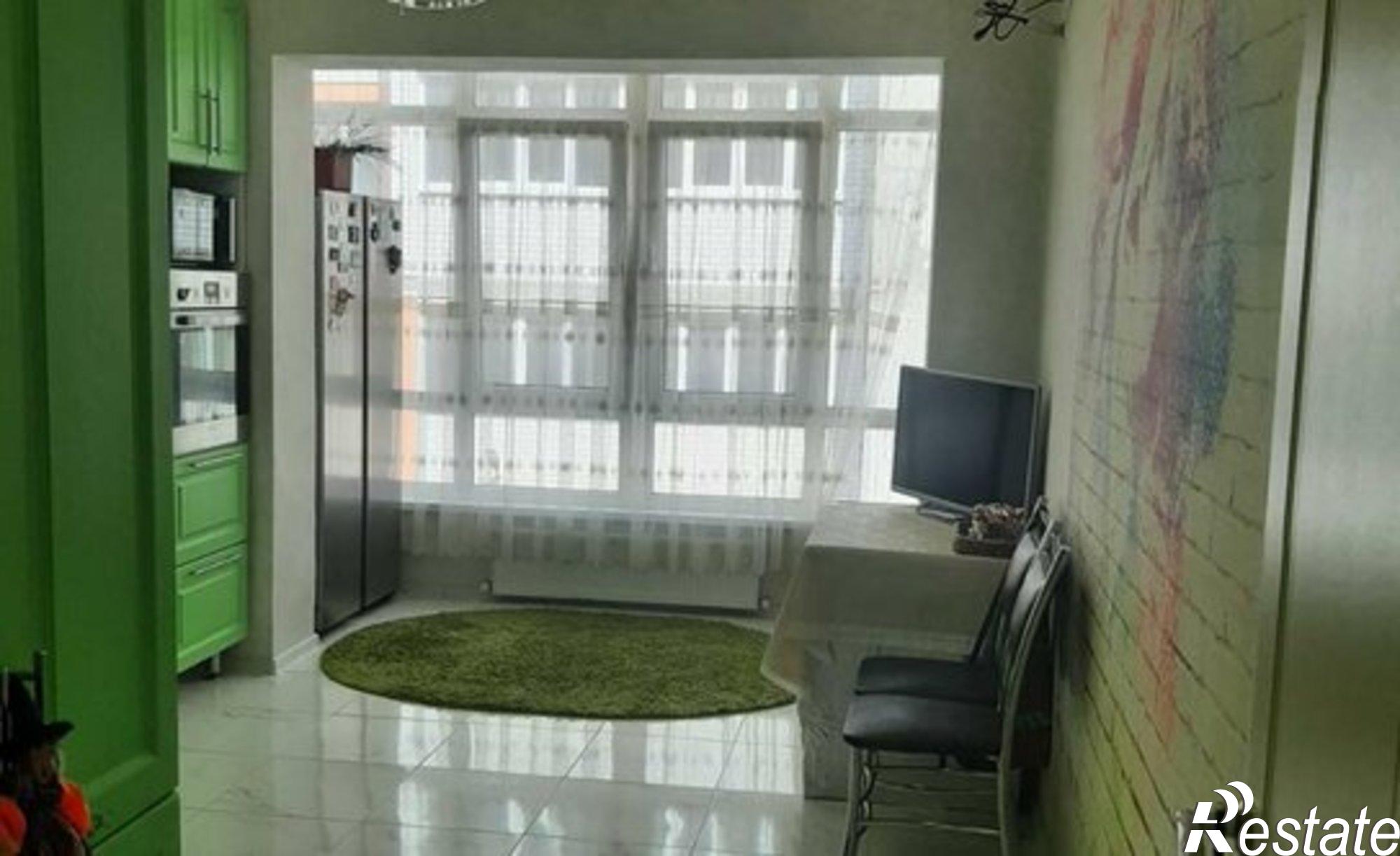 Купить квартиру за 4 450 000 рублей на ул им. Дзержинского, 105