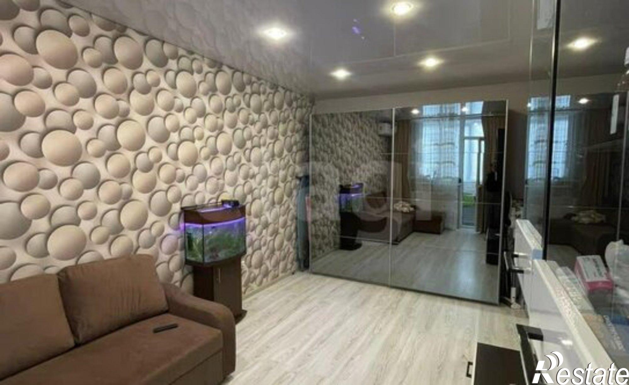 Купить квартиру за 6 150 000 рублей на улица Цезаря Куникова, 18 к2