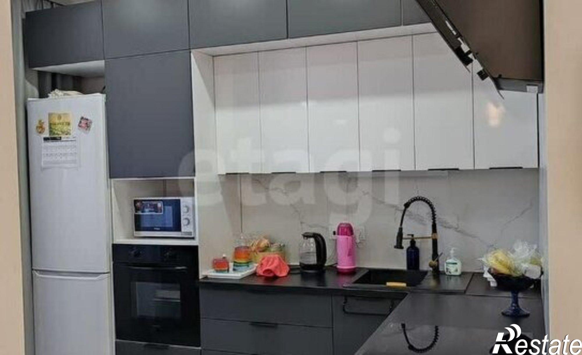 Купить квартиру за 4 950 000 рублей на ул Тепличная, 62/1 2