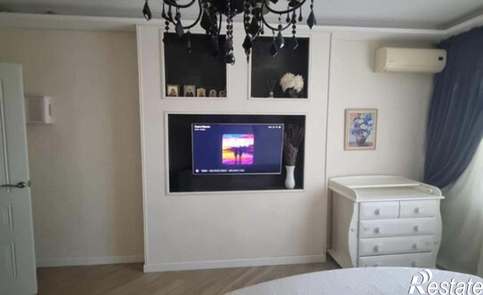 Купить квартиру за 12 000 000 рублей на пр-кт Чекистов, 21