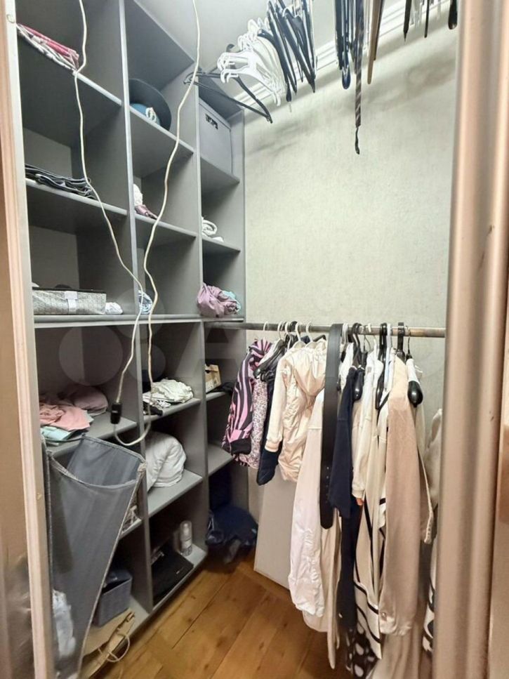 2-комн квартира Новгородская ул, 11