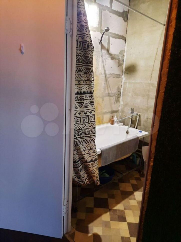 1-комн квартира Карякина ул, 5/ к3