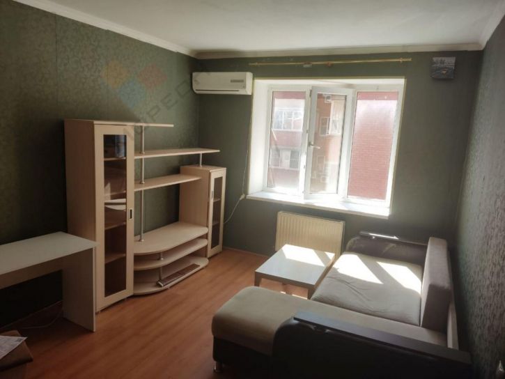 1-комн квартира Сергея Есенина ул, 121