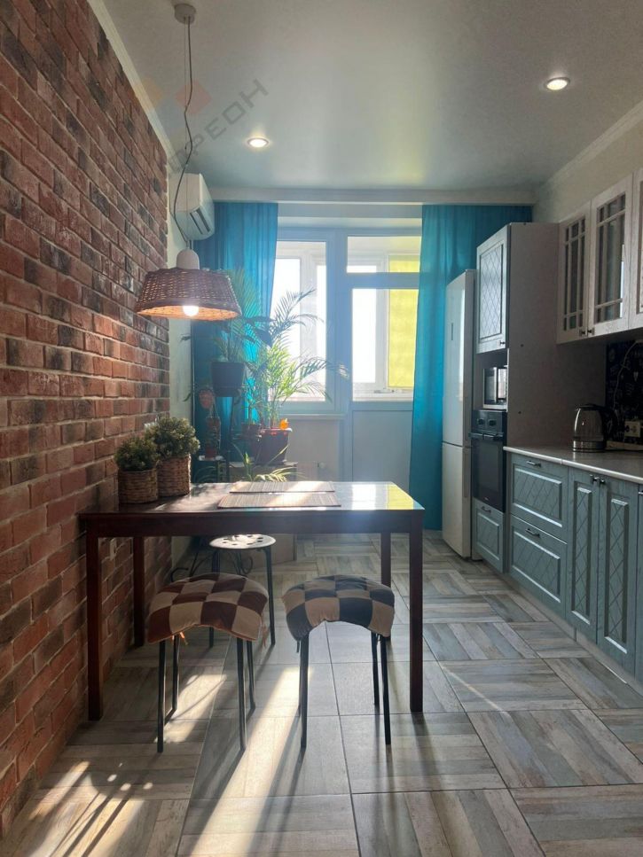 1-комн квартира Гаражная ул, 107