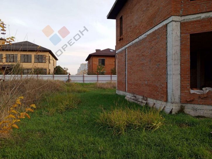 Коттедж/дом им. Даниила Смоляна ул, 30