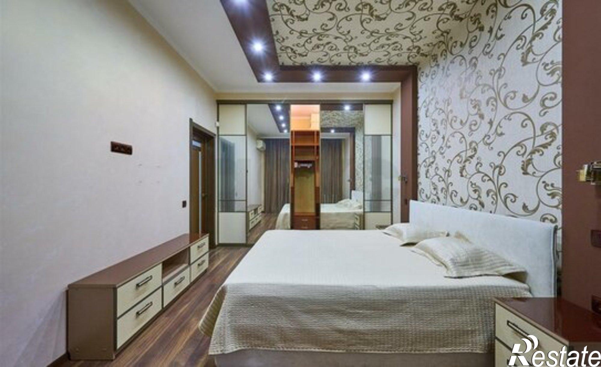 Купить квартиру за 25 900 000 рублей на бульвар Клары Лучко, 10