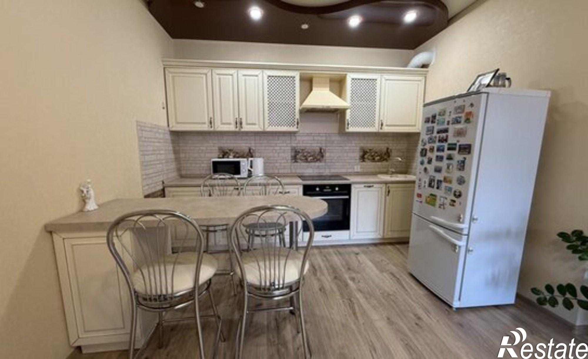 Купить квартиру за 6 500 000 рублей на улица им. Героя Яцкова И.В., 15 к1