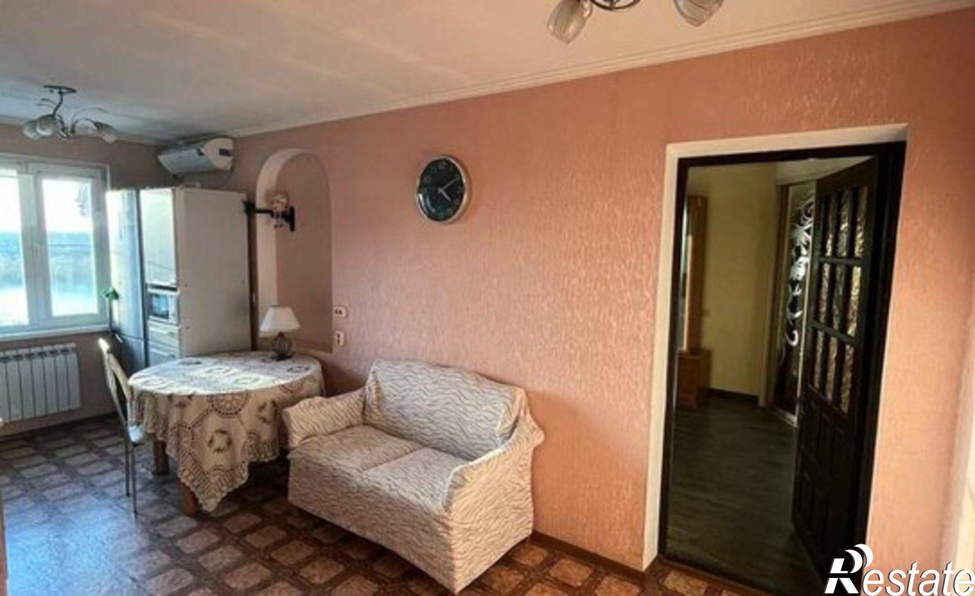 Купить квартиру за 6 700 000 рублей на ул им. 70-летия Октября, 24