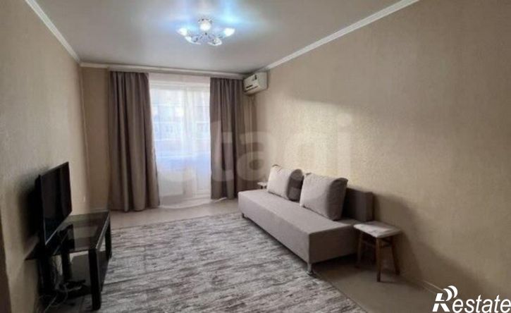 1-комн квартира ул им. Евгении Жигуленко, 4,  д. 4