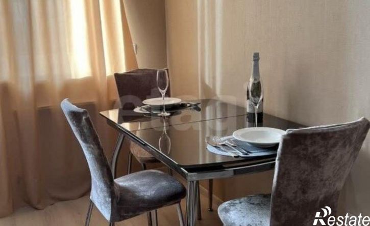 1-комн квартира ул им. Евгении Жигуленко, 4,  д. 4