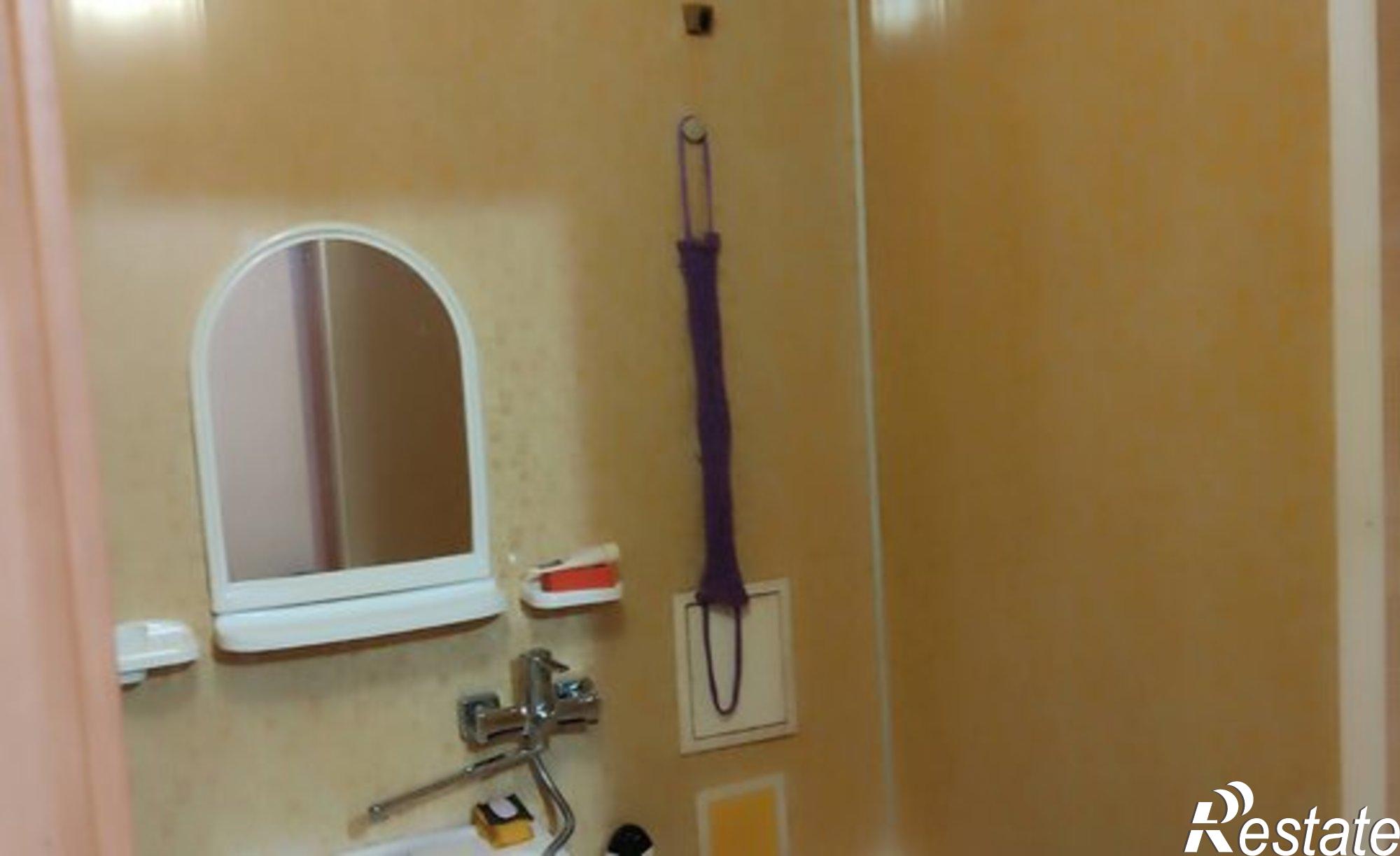 Купить квартиру за 3 450 000 рублей на Тепличная улица, 96