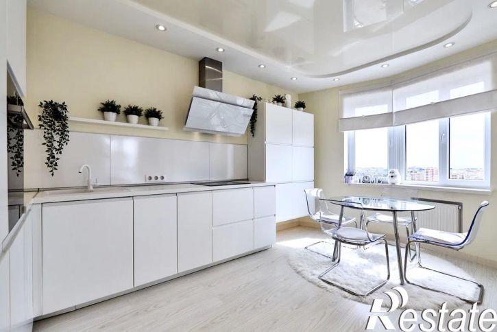 3-комн квартира Им.Генерала Шифрина , 5