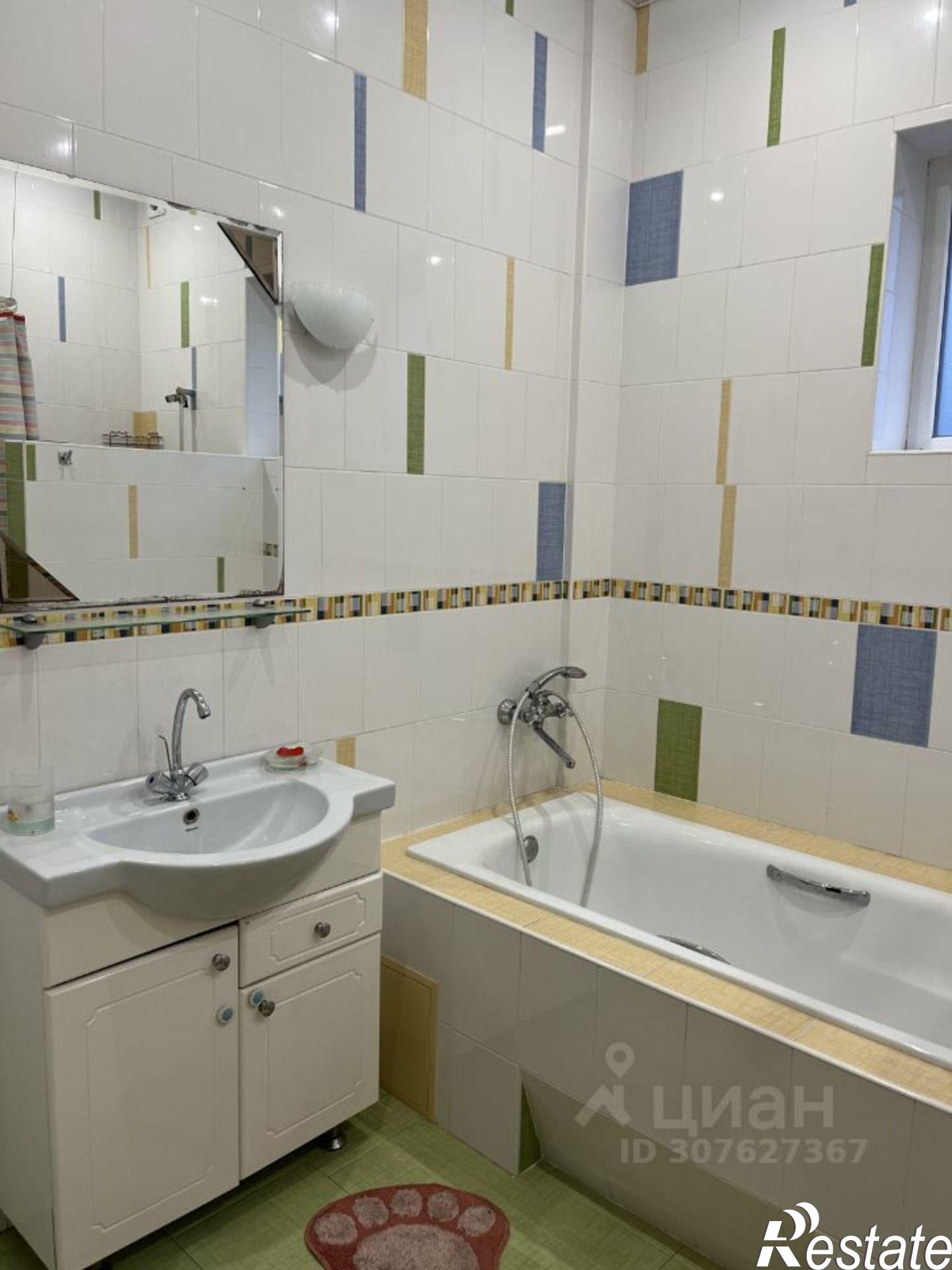 Сдать дачу, дом, коттедж за 50 000 рублей на Харьковская улица, 4