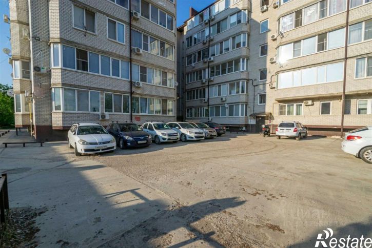 1-комн квартира улица Защитников Отечества, 5,  д. 5