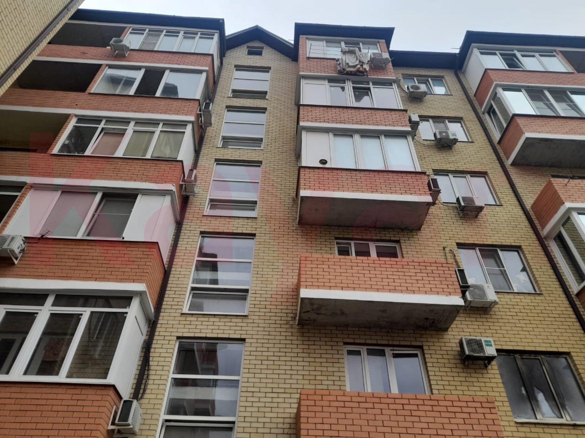 Купить квартиру за 3 500 000 рублей на Куликова Поля ул.