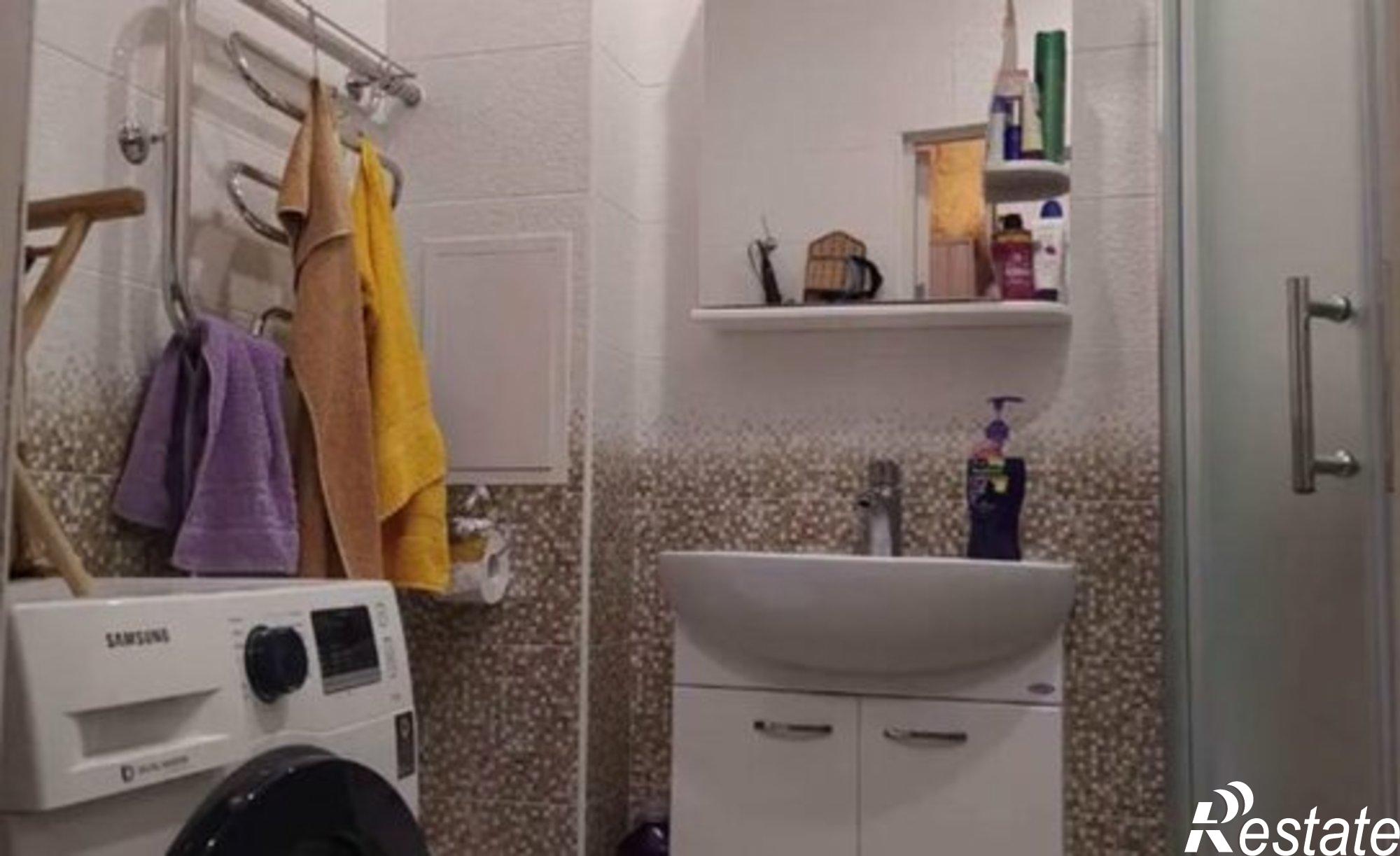 Купить квартиру за 4 100 000 рублей на Ольденбуржская улица, 80 к5