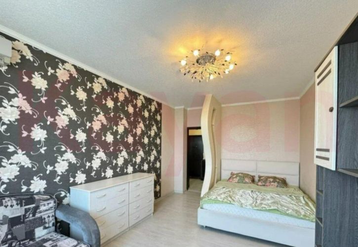 1-комн квартира им Александра Покрышкина ул.