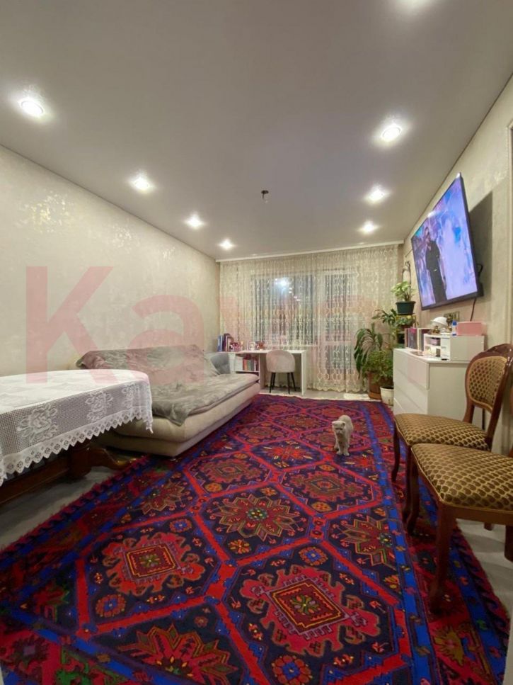 3-комн квартира Чекистов проспект