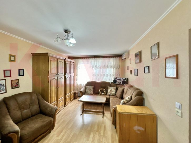 1-комн квартира Чекистов проспект