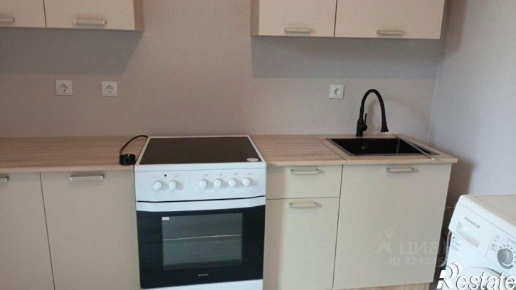 1-комн квартира улица имени Генерала Корнилова, 18,  д. 18