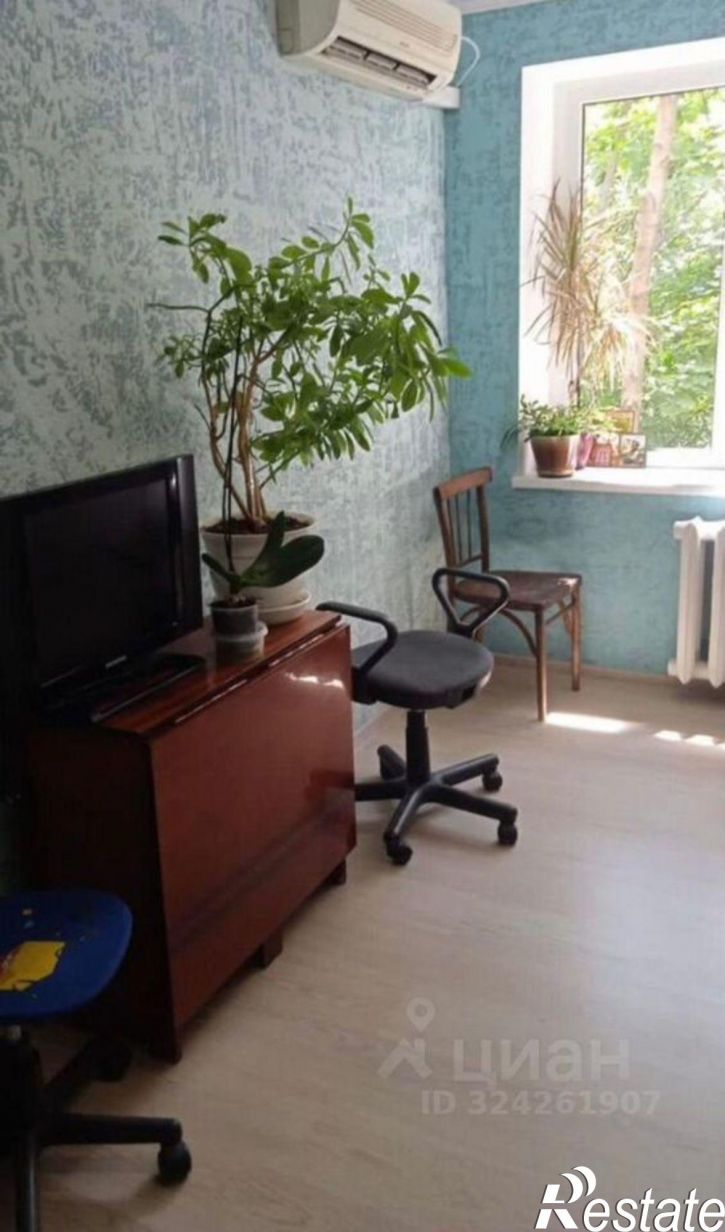 Комната Уральская улица, 81А,  д. 81А