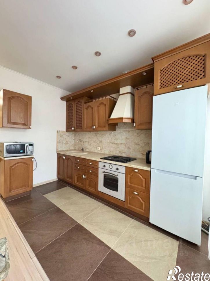 2-комн квартира Яснополянская улица, 17,  д. 17