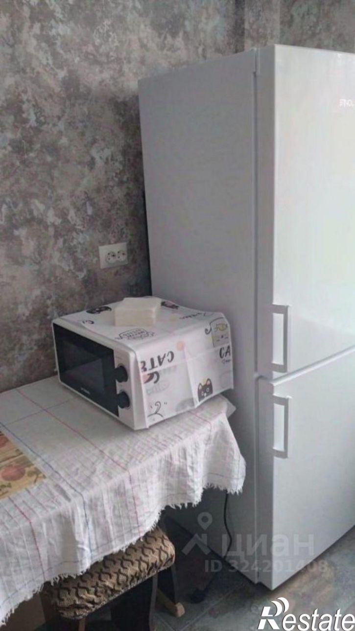 1-комн квартира улица Гагарина, 79,  д. 79