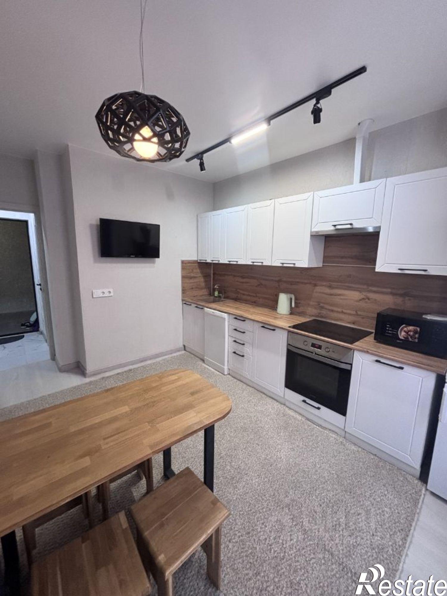 Сдать квартиру за 24 000 рублей на улица Западный Обход, 39/2 к6