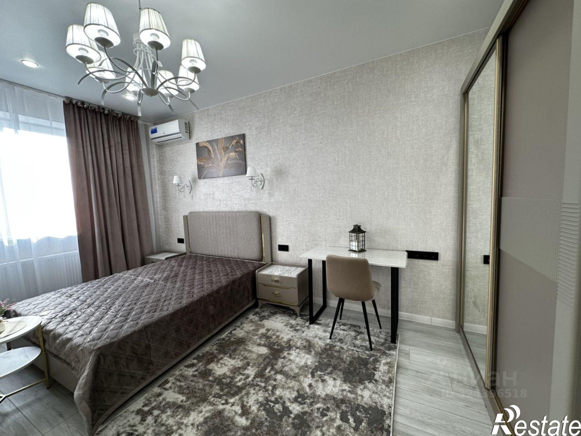 Сдать квартиру за 44 000 рублей на ул им. Дзержинского, 129/3